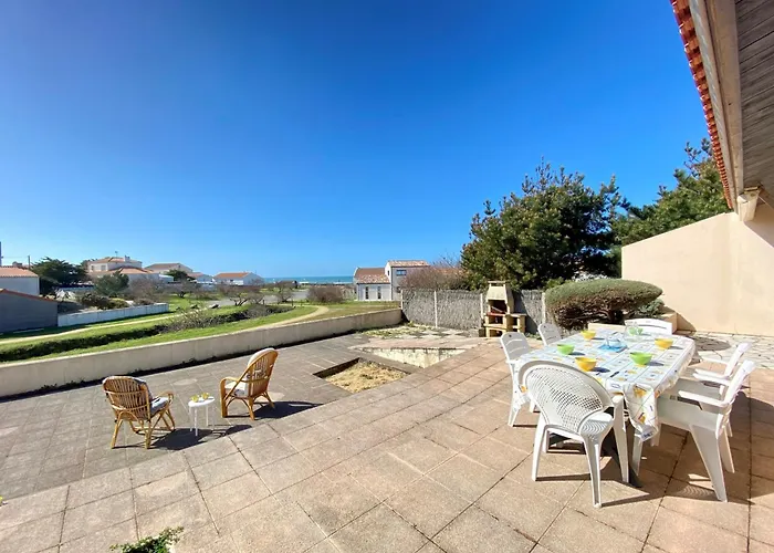 Casa vacanze Maison Familiale à 400m De La Avec Terrasse De 100m², Animaux Admis, Garage Et Jardin - Fr-1-231-292