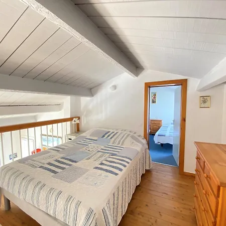 Ferienhaus Maison Familiale A 400m De La Avec Terrasse De 100m², Animaux Admis, Garage Et Jardin